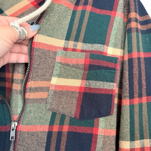 BKE| Buckle | Hooded Flannel Shirt with Gray Hood - Picture 7 of 11